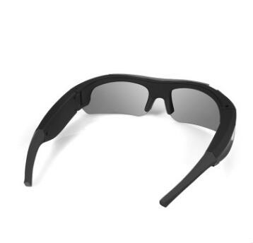 Polarized Sunglasses with 1080P Camcorder and Microphone for Adventure Seekers